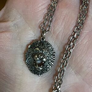 1970’s Vintage Sterling Silver 3-D Wolf Pendant On BEAU Necklace Chain